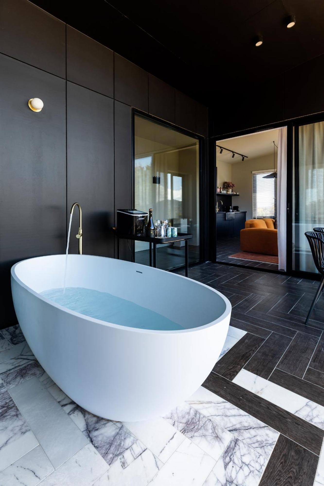 Wherewithal Luxury Suites Carlton المظهر الخارجي الصورة