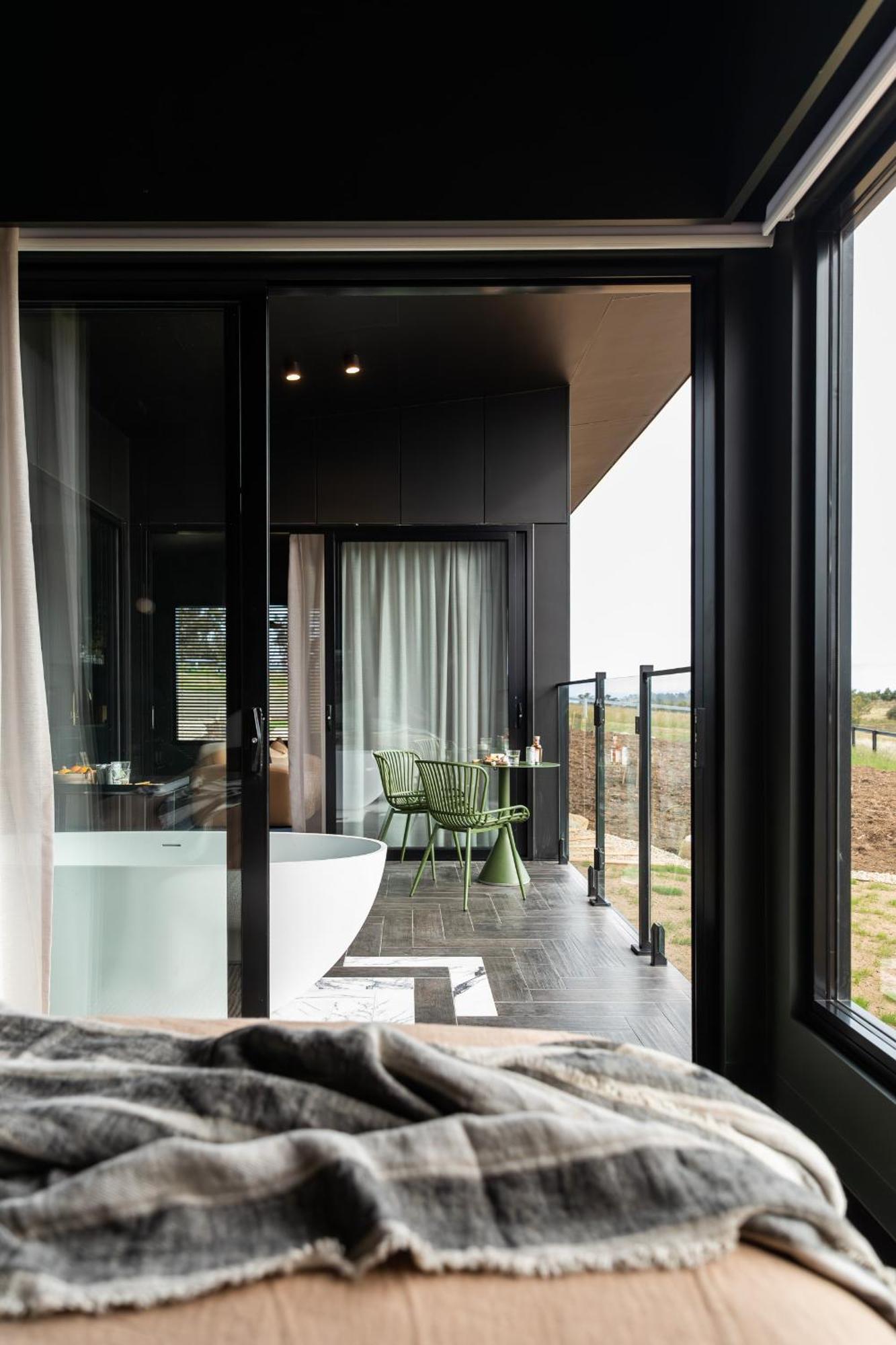 Wherewithal Luxury Suites Carlton المظهر الخارجي الصورة